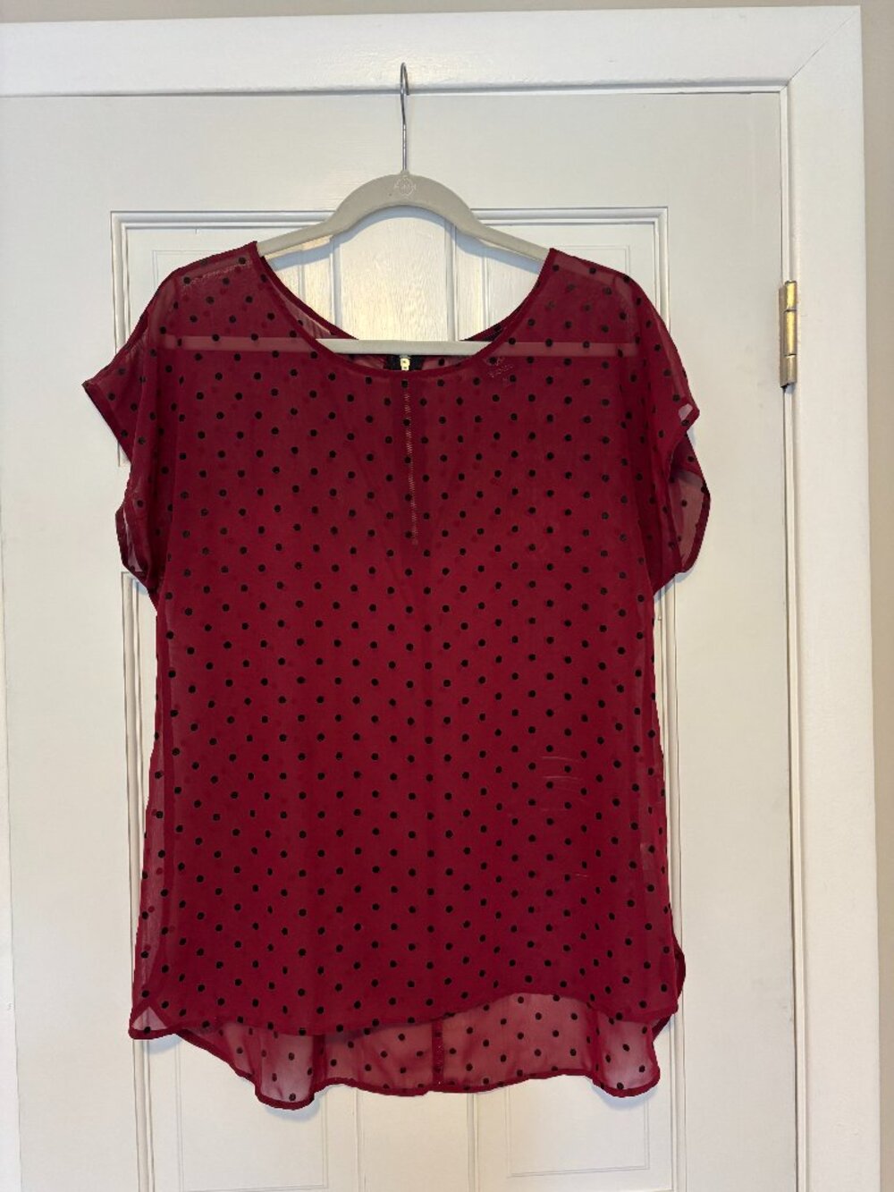 Bobeau | Maroon & Black dot top